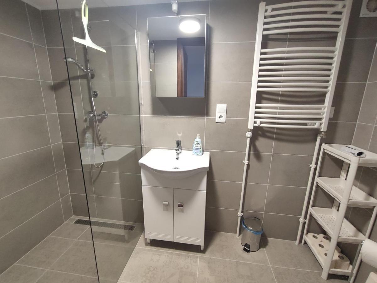 Kossuth Garden Apartment Debrecen Luaran gambar