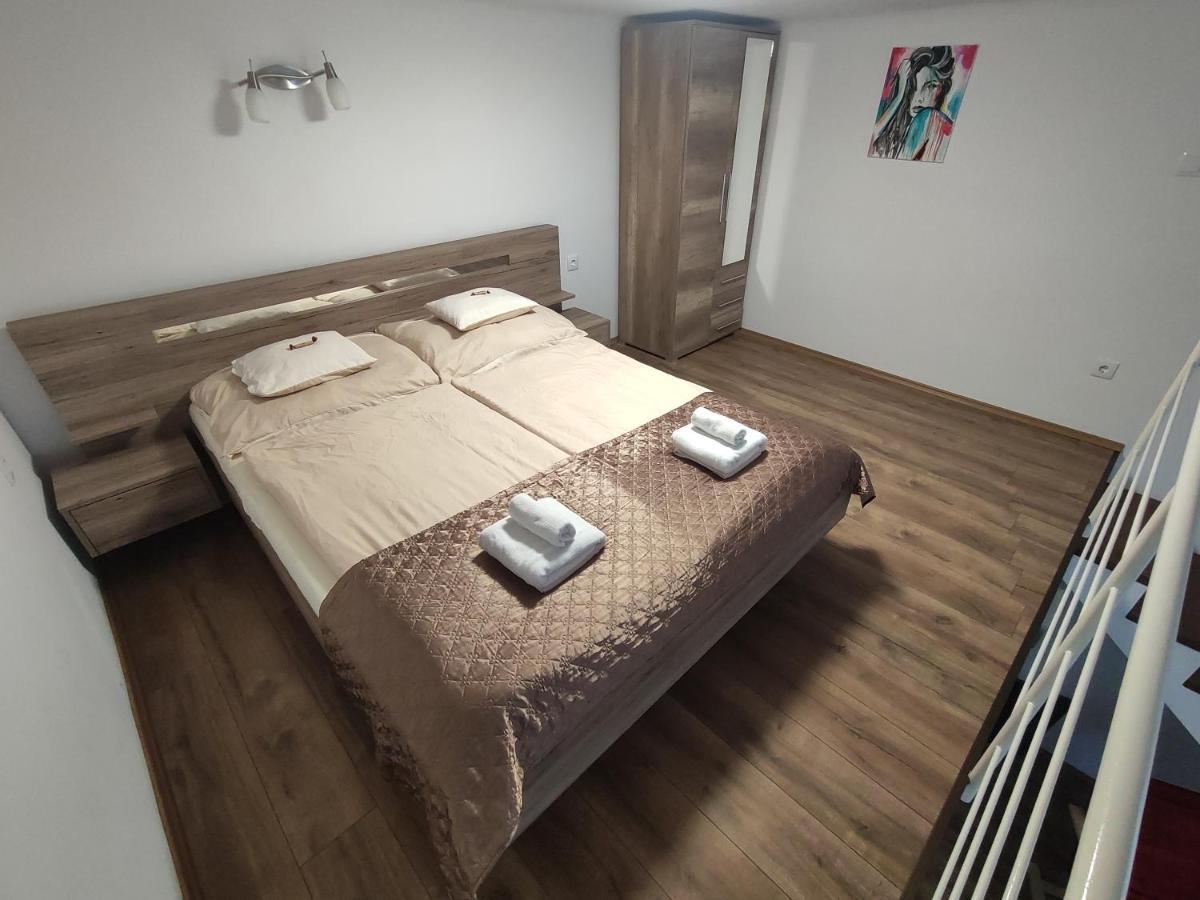 Kossuth Garden Apartment Debrecen Luaran gambar