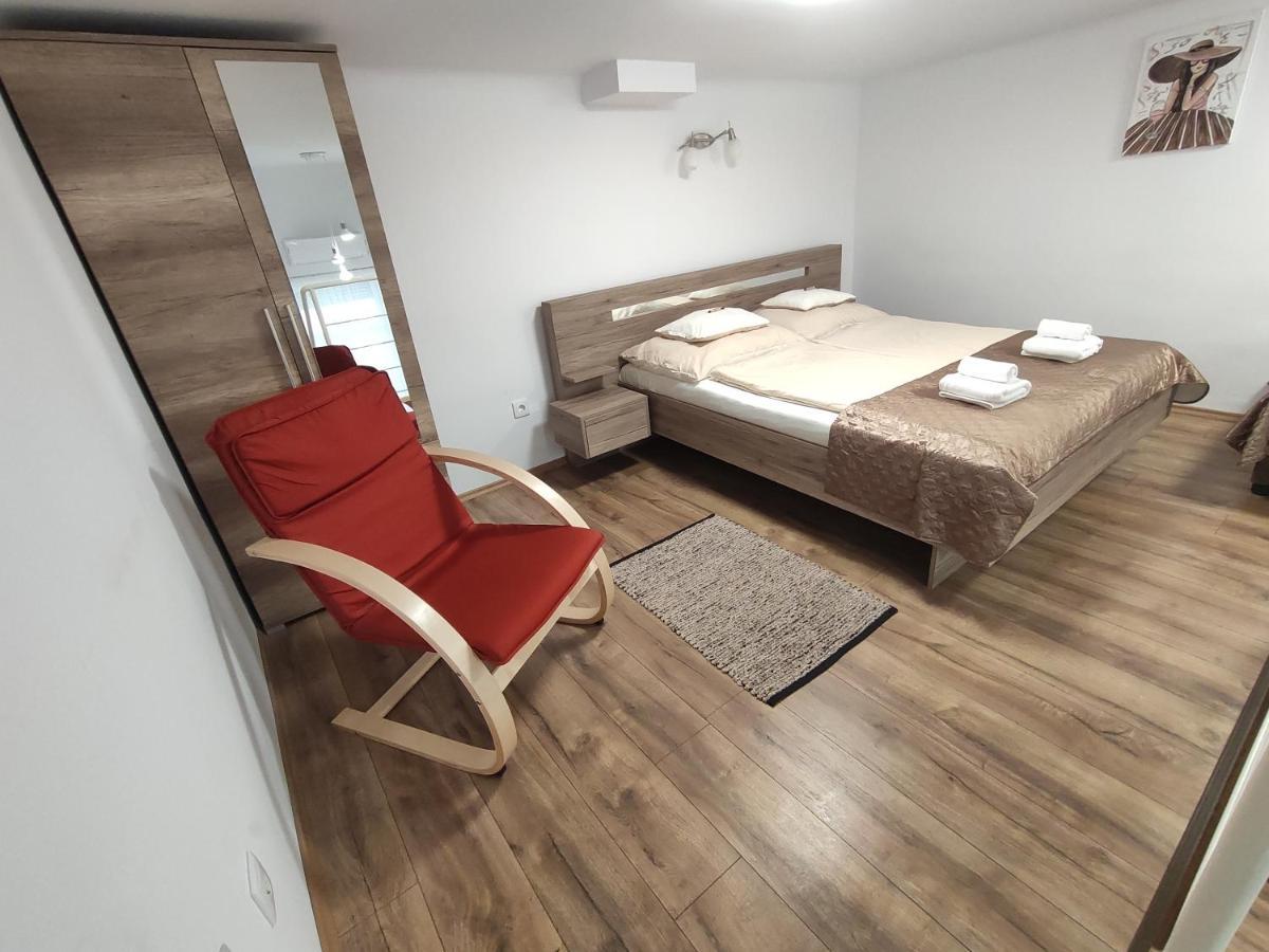 Kossuth Garden Apartment Debrecen Luaran gambar